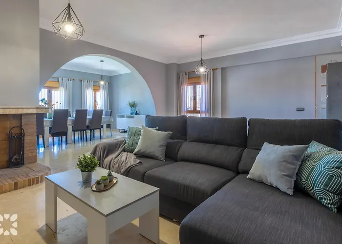 Villa Ausina By Abahana Calpe