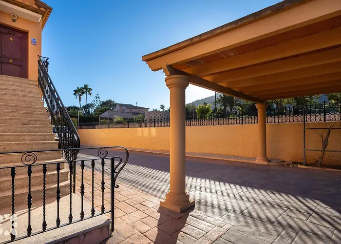 Вилла Ausina By Abahana *