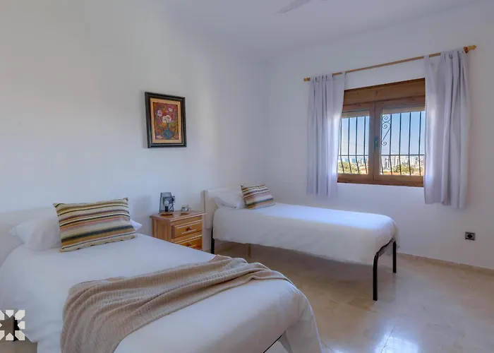 Вилла Ausina By Abahana