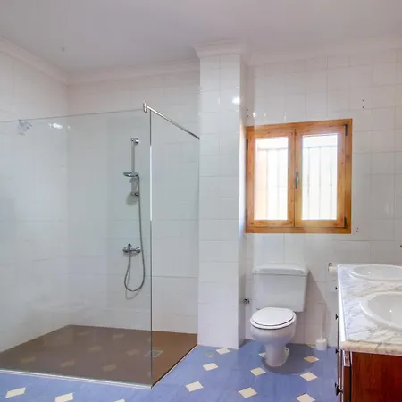 Ausina By Abahana Calpe